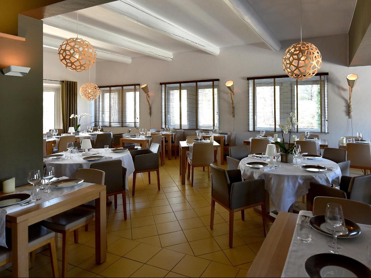 Hôtel Carcarille Restaurant Le C Gordes Exterior foto